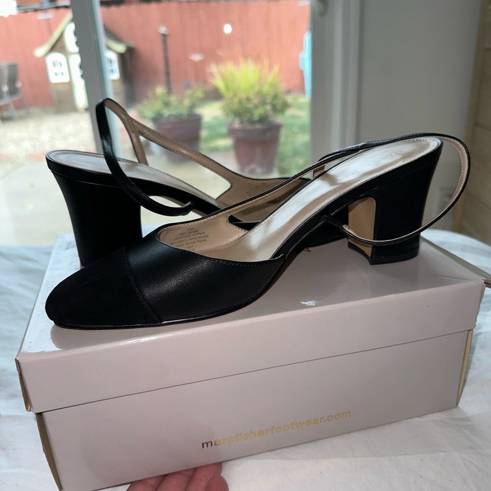 Marc Fisher size 10. Worn 1! Like New - Picture 2 of 7
